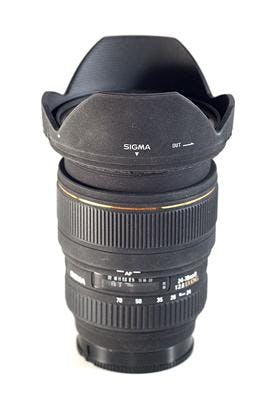 Sigma EX 24-70mm f/2.8 DG Macro